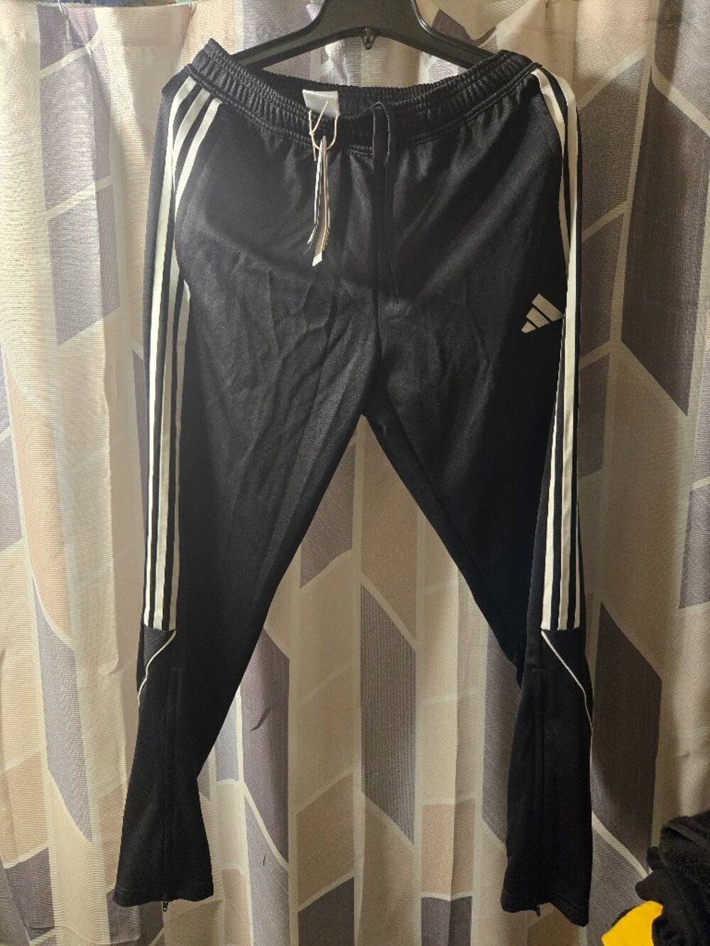 Adidas pant